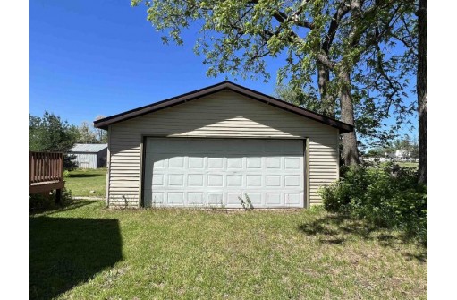 106 W 2nd St, Friendship, WI 53934