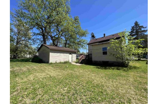 106 W 2nd St, Friendship, WI 53934