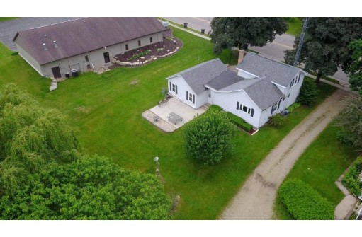 517 E Beloit St, Orfordville, WI 53576