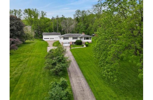 6345 Pheasant Ln, Verona, WI 53593