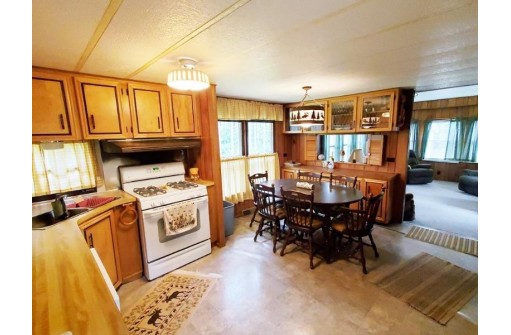 W5273 Wiley Ln, New Lisbon, WI 53950