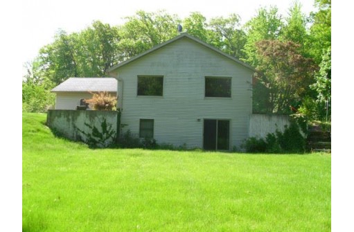 16715 Helmet Rd, Tomah, WI 54660