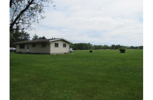 7832 Dixie Rd, Tomah, WI 54660