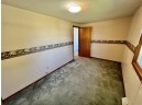 914 29th Ave, Monroe, WI 53566