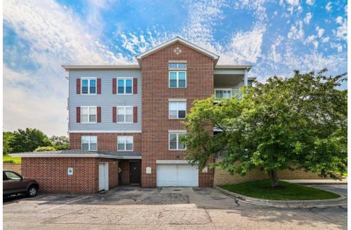 1629 Kings Mill Way 310, Madison, WI 53718