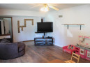 2118 S Oakhill Ave, Janesville, WI 53546