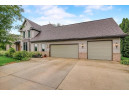 8607 Stonebrook Cir, Middleton, WI 53562