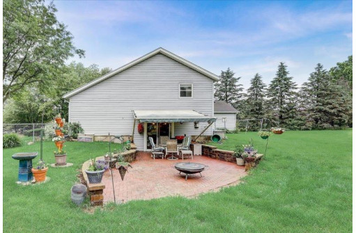 3887 Terrace Cir, DeForest, WI 53532