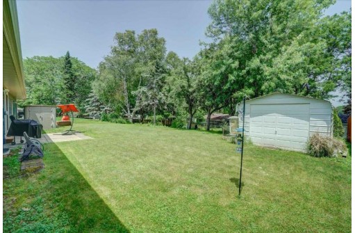 111 Winston Way, Waunakee, WI 53597