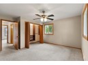 1043 Farnham St, Columbus, WI 53925