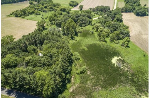 3181 County Road W, Deerfield, WI 53531