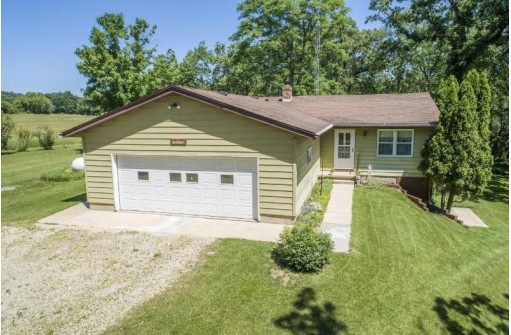 3181 County Road W, Deerfield, WI 53531