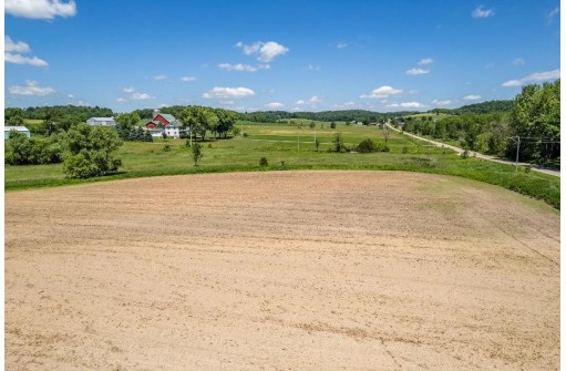 13+/- ACRES Horkan Rd, Reedsburg, WI 53959