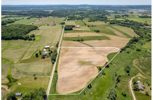 13+/- ACRES Horkan Rd, Reedsburg, WI 53959