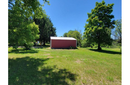 N5687 Oak Tree Acres, Princeton, WI 54968