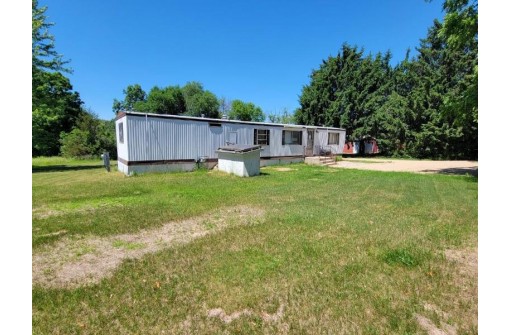 N5687 Oak Tree Acres, Princeton, WI 54968