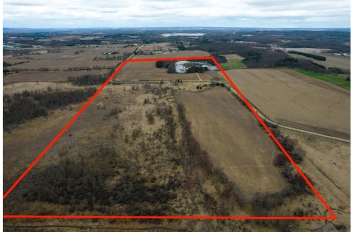 120 +/- AC Currie Rd, Portage, WI 53901