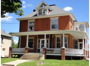 265 N Elm St Platteville, WI 53818