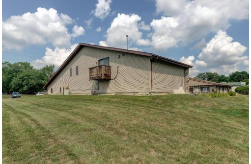 523 W North St, DeForest, WI 53532