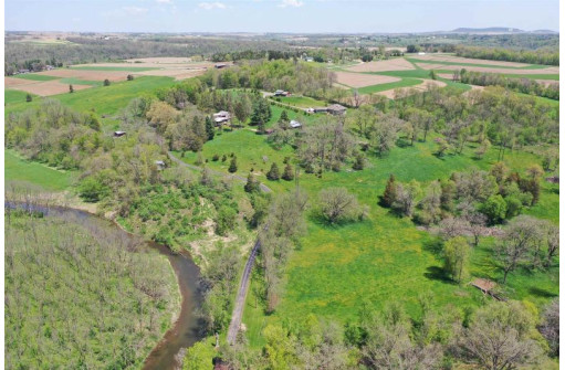 15.21 ACRES Fountain Bluff Ln, Platteville, WI 53818