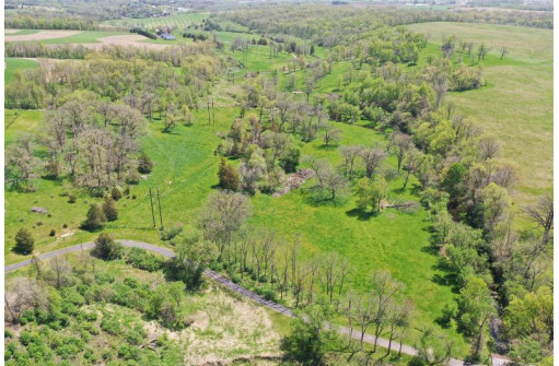 15.21 ACRES Fountain Bluff Ln, Platteville, WI 53818