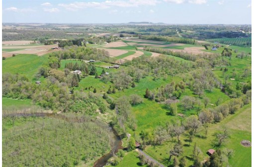 15.21 ACRES Fountain Bluff Ln, Platteville, WI 53818