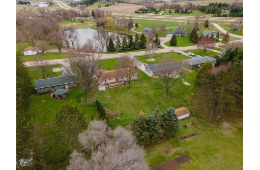 6181 County Road P, Dane, WI 53529