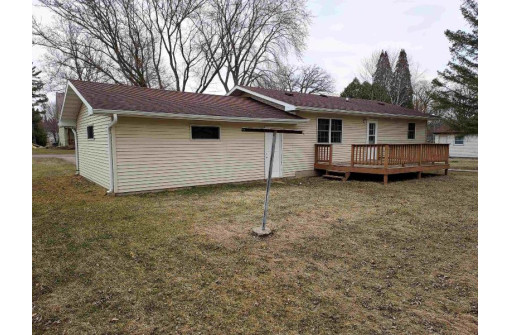 247 Monroe St, Westfield, WI 53964