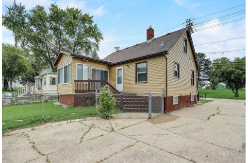 1406 Packers Ave, Madison, WI 53704