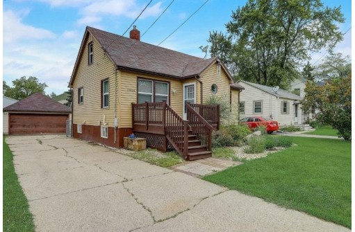 1406 Packers Ave, Madison, WI 53704