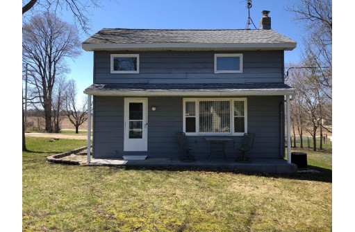 2832 S Lucas St, Orfordville, WI 53576