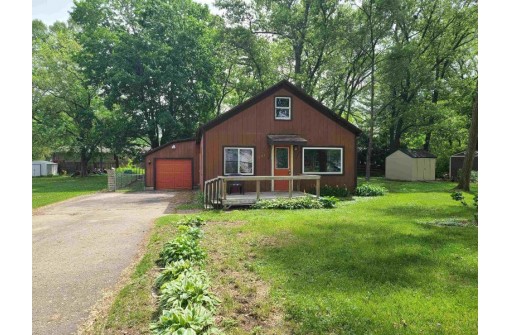 608 Jenny Wren Pass, Pardeeville, WI 53954