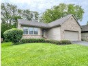 2424 Stonehedge Ln, Beloit, WI 53511-6703