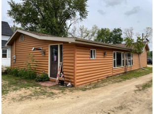 126 Main St Montello, WI 53949