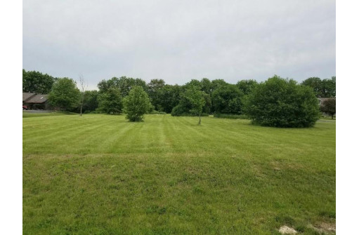 000 Lot 40 Edgewater Dr, Beloit, WI 53511