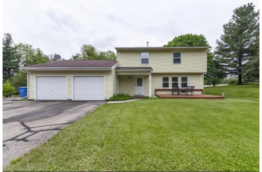 1961 County Road Mm, Fitchburg, WI 53575