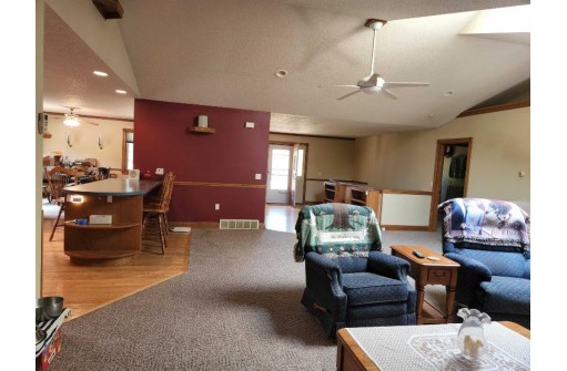 352 Quiet Waters Tr, Nekoosa, WI 54457