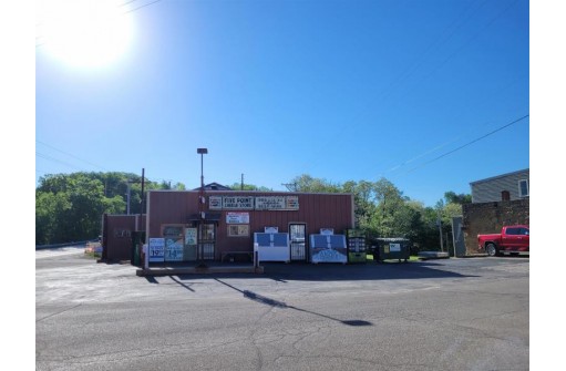319 Commerce St, Mineral Point, WI 53565