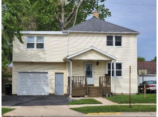 804 S University Ave Beaver Dam, WI 53916