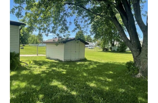 208 Green Acres Ave, Tomah, WI 54660