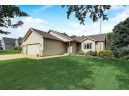 3268 Edmonton Dr, Sun Prairie, WI 53590