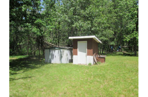 355 15th Dr, Nekoosa, WI 54457