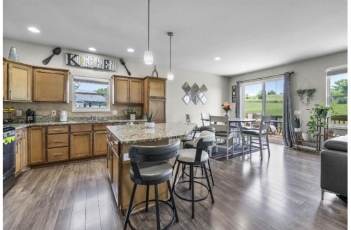 10109 Meandering Way, Verona, WI 53593