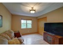 7701 Twinflower Dr, Madison, WI 53719