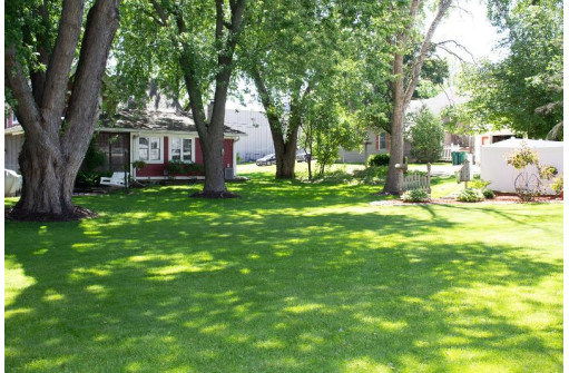 223 N State St, Waupun, WI 53963