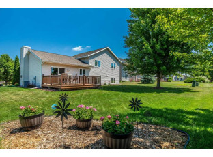 882 Longwood Dr Oregon, WI 53575