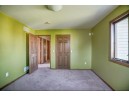 1368 Armagh Ln, Sun Prairie, WI 53590