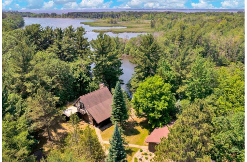 347 Twin Lakes Tr, Nekoosa, WI 54457