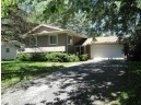 1208 N Monroe St, Stoughton, WI 53589