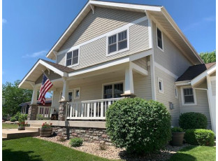 1211 Wenzel Way Waunakee, WI 53597